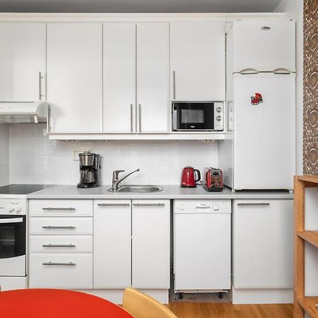 Apartament Wehost Spacious Traveller'S Hq Above Metro @Vilhonvuorenkuja 16 Helsinki Zewnętrze zdjęcie