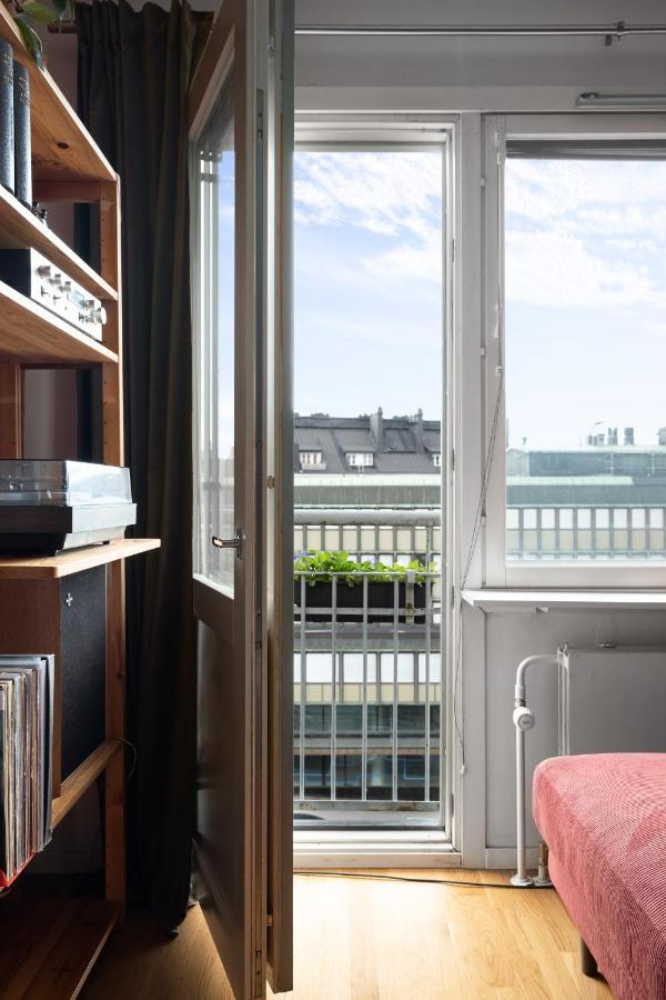 Apartament Wehost Spacious Traveller'S Hq Above Metro @Vilhonvuorenkuja 16 Helsinki Zewnętrze zdjęcie