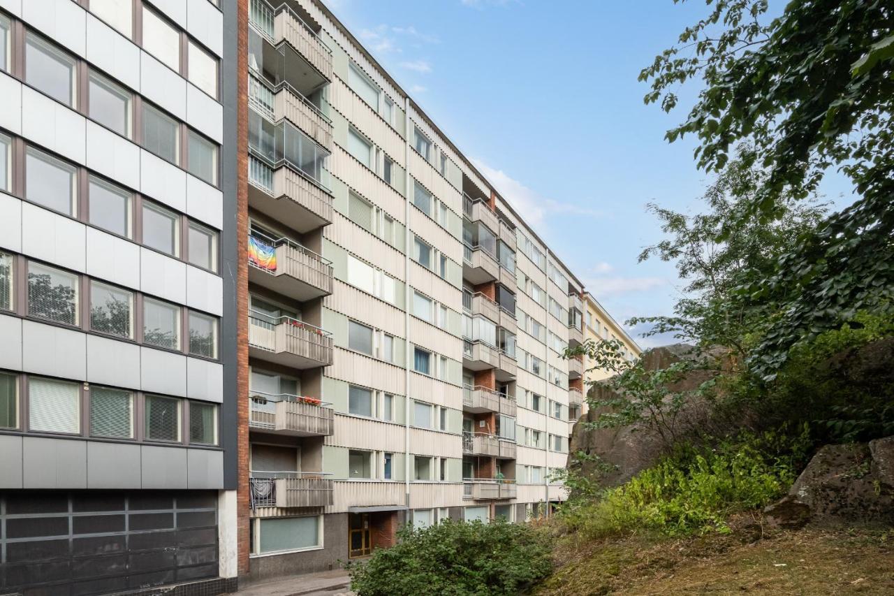 Apartament Wehost Spacious Traveller'S Hq Above Metro @Vilhonvuorenkuja 16 Helsinki Zewnętrze zdjęcie